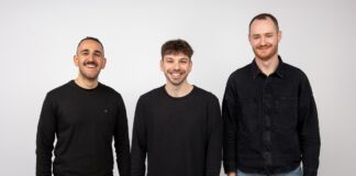 Wie triffst du die richtige Entscheidung für deine Zukunft? Bloom Future: Jugendliche finden ihren Weg mit der App. Teambild @ The Bloom Factory GmbH