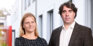 TECHiFAB Memristor Chip: Energieeffizienz für die KI Zukunft Heidi und Stephan Krüger