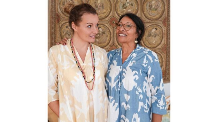 KIKOONI Produkte und Mode – nachhaltige Accessoires mit Seele Claudia und Adelheid Zähle