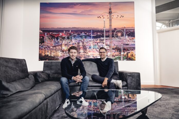 Pactos: Fremdpersonal digital steuern für Unternehmen. Antonio Zill und Philipp Eckert @ Fotograf Dennis König