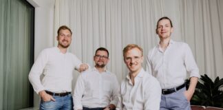Ist das die Zukunft, wie Industrie wirklich Energie sparen kann? encentive: Industrie und Energie im Wandel. Bild (v. l. n. r.): Torge Lahrsen (COO), Daniel Ehnes (CPO), Nicolás Juhl (CEO), Sascha Greve (CTO).