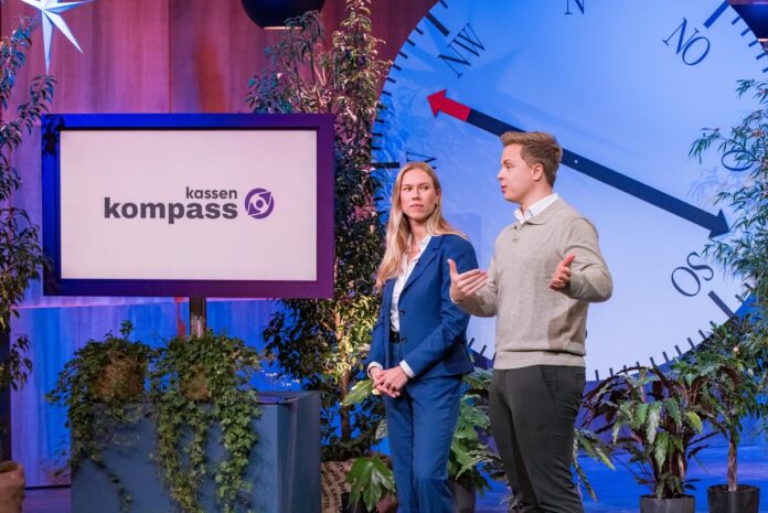 KassenKompass: Krankenkasse & Versicherung vergleichen Fiona Jasmut und Ole Walkenhorst präsentieren mit „KassenKompass“ eine Plattform für einfache Krankenkassenwechsel. Sie erhoffen sich ein Investment von 300.000 Euro für 10 Prozent der Firmenanteile. Bild@ RTL / Bernd-Michael Maurer