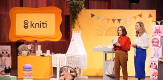 Revolution in der Hygienebranche: Nachhaltige Innovation aus Textilien MeMi Textiles: kniti Stoffwindeln mit TSAcore Technologie. Manuela Miller-Feigl (l.) und Franziska Nowak präsentieren die nachhaltige Textilwindel „kniti“. Sie erhoffen sich ein Investment von 400.000 Euro für 10 Prozent der Firmenanteile. RTL / Stefan Gregorowius