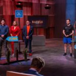 Mit digitaler Power gegen den Fachkräftemangel NewLifeJobs zeigt Recruiting Power in Höhle der Löwen Beim Battle treten "NewLifeJobs“ (l.) mit den Gründern Leon Eichhorst (l.) und Tetyana und Ralf Mühlen gegen „SwimPal“ mit den Gründern Marvin Schneiders (l.) und Julian Schäfers gegeneinander an. Wer kann die „Löwen“ mit seiner Geschäftsidee überzeugen und darf weiter pitchen? Bildcredit: RTL / Bernd-Michael Maurer