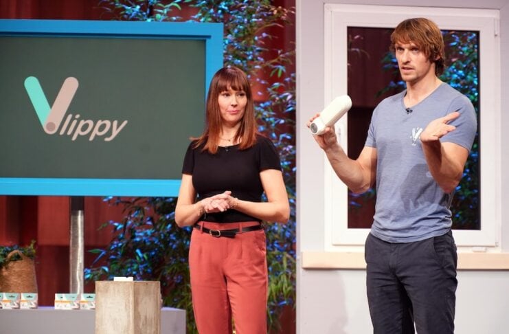 VLIPPY Tür- und Fensterhalter Innovation Alltag und Sicherheit Bianca und Malte Fürstenberg präsentieren den Tür- & Fensterstopper „Vlippy“. Sie erhoffen sich ein Investment von 25.000 Euro für 20 Prozent der Firmenanteile. Bild@ RTL / Stefan Gregorowius