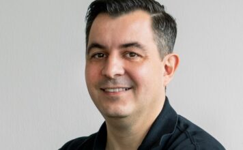 Was braucht es heute, um online wirklich sichtbar zu werden? rankingCoach: Unternehmen meistern digitales Marketing Daniel Wette CEO rankingCoach