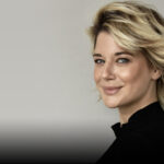 Wissen ist Macht – auch was die eigene Hormongesundheit betrifft Frauen und Hormone: Wechseljahre verstehen und gesund meistern Dr. med. Judith Bildau Gynäkologin, Expertin für Frauengesundheit und Gendermedizin, Longevity und Hormonberatung © Sabina Radtke