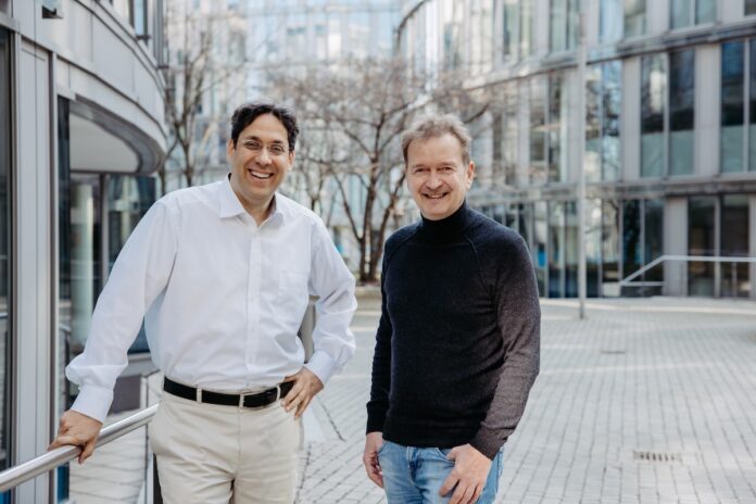 Octonomy AI – KI für Support, Service und Automatisierung octonomy AI Gründer Teambild Sushel Bijganath und Oliver Trabert