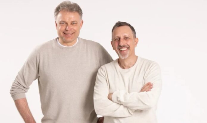 Produkt des Jahres 2025: WC-Star aus der Höhle der Löwen. WC-Star Gruenderbild Michael Grundmann (l.) Fransco La Pica (r.) Credit WC-Shop
