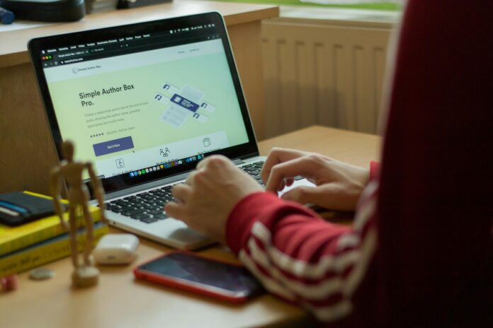 Landingpage Optimierung für regionale Betriebe – Local SEO Tipps Foto von WebFactory Ltd auf Unsplash