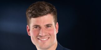 Wie schafft man es mit den richtigen Worten, Menschen sofort zu begeistern? Copywriting für Texte, die Ihre Zielgruppe bewegen Copywriter jan illemann