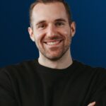 Wie digital müssen Gründer heute wirklich denken? Marco Reinbold über KI und Finanzen für Gründer marco reinbold portrait bild © Cegid