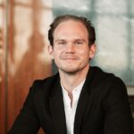 Warum verändert der Zugang zu neuen Investments gerade so viel für Privatanleger? NAO Investments Private Equity für Privatanleger Robin Bilder NAO @ Izzy Dempsey Photo