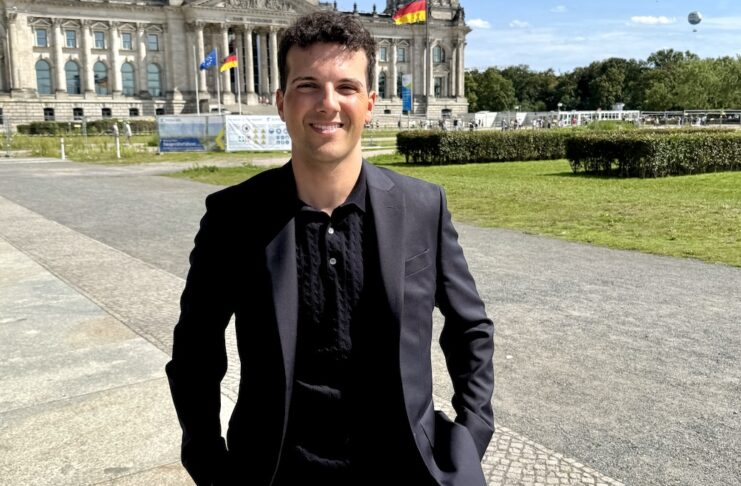 LikeTik Creator Reichweite als Geschäftsmodell? Deniz Seker Gründer LikeTik