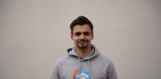 Wie gelingt jungen Menschen heute ein erfolgreicher Start ins Berufsleben? Uniwunder Studierende Erfolg im Fokus Matthias Auer Uniwunder GmbH