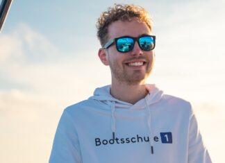 Wie verändert eine neue Art des Lernens unseren Zugang zur Freiheit auf dem Wasser? Bootsschule modern gedacht mit Fokus auf Lernen und Theorie Silas Siebdrat