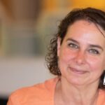 Verkaufstexte: Warum weniger Werblichkeit oft mehr Umsatz bringt Verkaufstext der Entscheidungen prägt und Vertrauen schafft Simone Heinrich