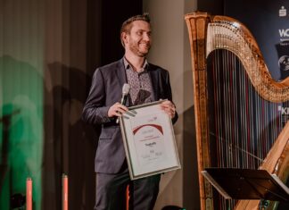 Warum trinken wir Tee eigentlich immer noch wie vor 100 Jahren? TEABALLS Tee ohne Teebeutel neu gedacht Simon Schmidt