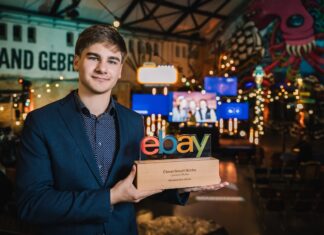 Kann Unternehmertum heute schon mit 18 beginnen? Leonard Wolke CleverSmart Bricks eBay Titelbild: eBay Händler Awards 2025 Leonard Wolke CleverSmart Bricks Gründer des Jahres Bildcredits/Fotograf: © Patricia Kalisch