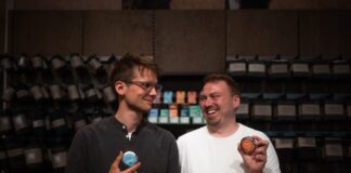 Wie entsteht neue Stärke, wenn sich ein Unternehmen neu ausrichtet? forpeople definiert Produkte in moderner Kosmetik Fotograf/ Bildcredits: @Max Osetskyy