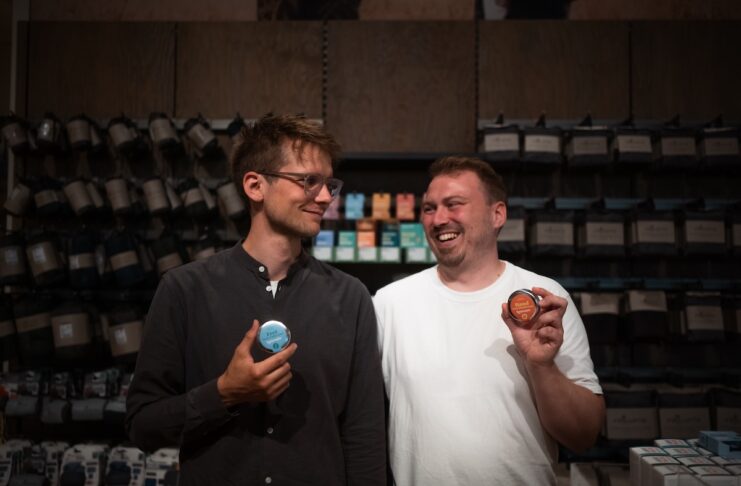 forpeople definiert Produkte in moderner Kosmetik Fotograf/ Bildcredits: @Max Osetskyy