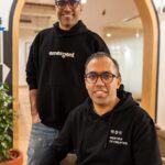 Jeder soll Ideen in marktfähige Software verwandeln können KI-Software treibt Emergent zur Serie-B-Finanzierung Gründer Mukund und Madhav Jha @ Emergent