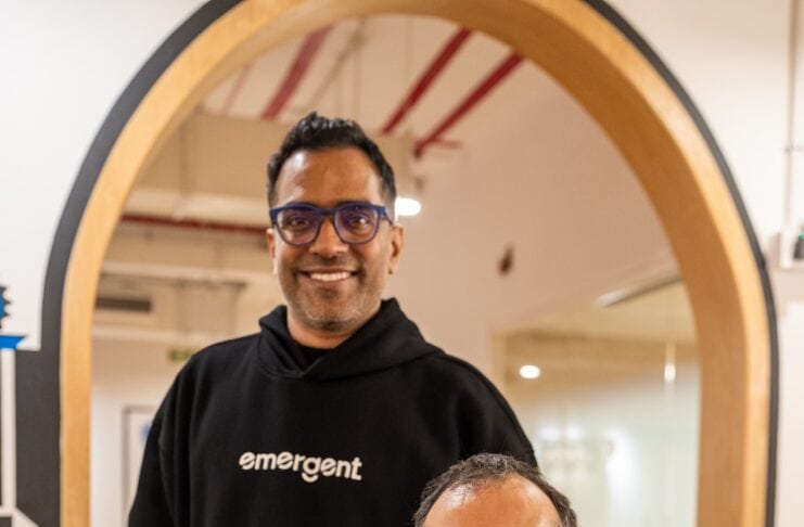 KI-Software treibt Emergent zur Serie-B-Finanzierung Gründer Mukund und Madhav Jha @ Emergent