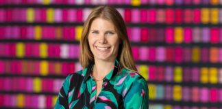 Warum bleibt Erfahrung auf dem Arbeitsmarkt so oft ungenutzt? Silverjobs – erfahrene Fachkräfte über 50 Silverjobs Geschäftsführerin und Co-Founder Katharina Thölén