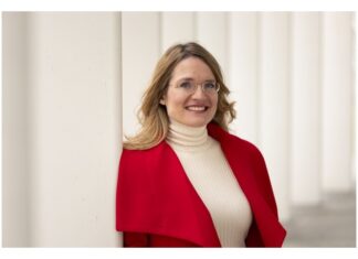 Wie Startups Google-Bewertungen verstehen und steuern Bewertungen Startups Google-Bewertungen verstehen Prof. Dr. Susanne Ardisson (Portrait Hamburg, © Andrea Heinsohn)