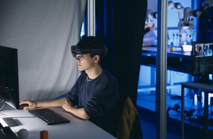 Künstliche Intelligenz connAIx KIT stärken KI Transfer ConnAIx fördert als starke Plattform für Nachwuchsforschende den interdisziplinären Austausch und bietet Zugang zu modernster Infrastruktur. (Foto: Magali Hauser, KIT)