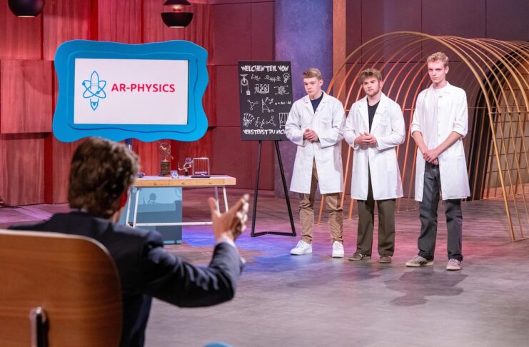 AR-Physics Lern App für Naturwissenschaften Felix Lachtrup, Philipp Siedhoff und Jost Reelsen präsentieren den 