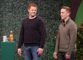 Geht gesunde Routine wirklich ohne Aufwand und Müll? Hansegrün Shots Nahrungsergänzungsmittel Lukas Jordan (l.) und Till Soll präsentieren mit „Hansegrün“ nachhaltige Bio-Shots zum Selbermachen. Sie erhoffen sich ein Investment von 350.000 Euro für 10 Prozent der Firmenanteile. Bildcredits/ Fotograf: RTL / Stefan Gregorowius