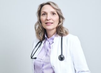 Longevity: Biologisch sind Frauen für ein langes Leben bestens ausgestattet Prof. Dr. med. Sandra Eifert über Frauen und Longevity Bild Prof. Dr. med. Sandra Eifert Bildcredit/Fotograf: Michael Bader