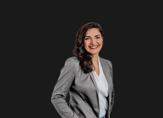 Warum setzen Unternehmen zunehmend auf eigene KI? Sarian Grosz