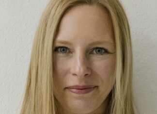 Warum wissen so viele Frauen so wenig über diese Lebensphase? MeNotPause Wechseljahre Community für Frauen Dr. Saskia Appelhoff Fotografin: Neda Jarabi