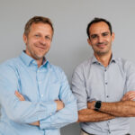 Bayern Kapital beteiligt sich erstmals an Twogee Biotech Twogee Biotech entwickelt Rohstoffe zweiter Generation Die Gründer von Twogee Biotech: Helge Jochens (links) und Frank Wallrapp (rechs). Bilddownload hier. Copyright: Twogee Biotech GmbH