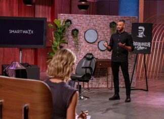 Warum spricht kaum jemand über dieses alltägliche Thema? Vinzent Samuel Kirchberger-Puechlong präsentiert den "Löwen" mit SMARTWAXX eine Lösung für die schmerzfreie Nasen- und Ohrenhaar Entfernung. Er erhofft sich ein Investment von 90.000 Euro für 10 Prozent der Firmenanteile. Bildcredits / Fotograf: RTL / Bernd-Michael Maurer