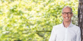 Warum Jobglück zum entscheidenden Wettbewerbsvorteil für Startups wird Unternehmen und Startups setzen auf Jobglück Bildcredits: Lutz Tölle, Tölle Studios GmbH