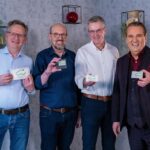 Wenn jede Sekunde zählt Rettungswerkzeug Easy Exit Card für Sicherheitsausstattung Bild: Easy Exit Card S v.l.Bernd Lüke,Sylvain Victor,Stephan Pannhorst,Ralf Dümmel Bildcredits/Fotograf: RTL Bernd-Michael Maurer