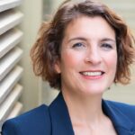 Was Frauen auf dem Weg in Toppositionen wirklich bremst Frauen in Führung Fiona Ruff über Netzwerke und Karriere Bildcredits Frau Winkelmann Businessfotografie & Film Businessshooting öö