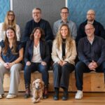 Wie verändert künstliche Intelligenz die Entscheidungen in der Versicherungsbranche? de:hub Köln – InsurTech Versicherer KI Innovationen InsurLab Teamfoto Bildrechte: © InsurLab Germany e.V.