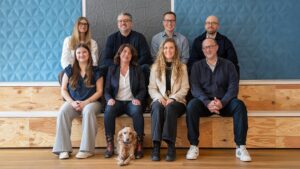 Wie verändert künstliche Intelligenz die Entscheidungen in der Versicherungsbranche?