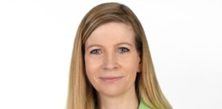 Die Fähigkeit zu funktionieren ist wertvoll – solange wir sie nicht ständig einsetzen müssen Kathleen Kunze herCAREER Funktionsmodus Kathleen-Kunze_Copyright_Fotostudio-HaniArt-Frankfurt