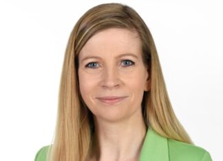 Die Fähigkeit zu funktionieren ist wertvoll – solange wir sie nicht ständig einsetzen müssen Kathleen Kunze herCAREER Funktionsmodus Kathleen-Kunze_Copyright_Fotostudio-HaniArt-Frankfurt