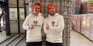 Warum greifen so viele noch zu Kaffee oder Energy Drinks, obwohl es längst Alternativen gibt? Neuroblends funktionale Getränke Energy Drinks Alternative Oliver und Lukas