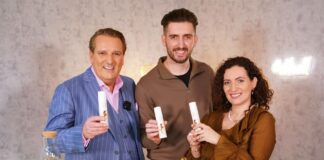 Goodbye Laufmaschen Strumpfhosen schützen mit NYLAM vor Laufmaschen Nylam v.l.Ralf Dümmel,Mergim Klimenta,Arta Klimenta Bildcredit/Fotograf: RTL Stefan Gregorowius