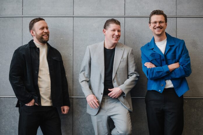 Open Wonder KI für Marke und Content im Einsatz Bild V.l.n.r. Johannes Ritzel, Tim Herzog und Marcel Schulz. Fotograf: Manuel Gutjahr