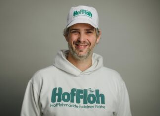 Warum ein einfacher Flohmarkt plötzlich ganze Nachbarschaften zusammenbringt HofFloh Plattform für Hofflohmarkt in Nachbarschaft Sebastian Schmitz Fotograf Lukas Schulze