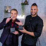 SMARTWAXX revolutioniert die Haarentfernung Haarentfernung mit SMARTWAXX für Nasen und Ohrenhaare Bild: Smartwaxx v.l.Ralf Dümmel,Samuel Kirchberger Credit RTL Bernd-Michael Maurer