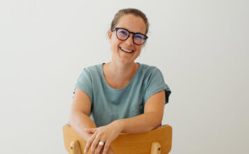 Warum fällt es so schwer, sich wirklich sichtbar zu machen? Dein Webherz Website Mamas sichtbar werden Vanessa Lagnach